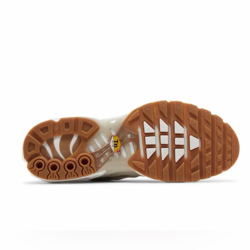 Nike Air Max Plus tan - Picture 3 of 14